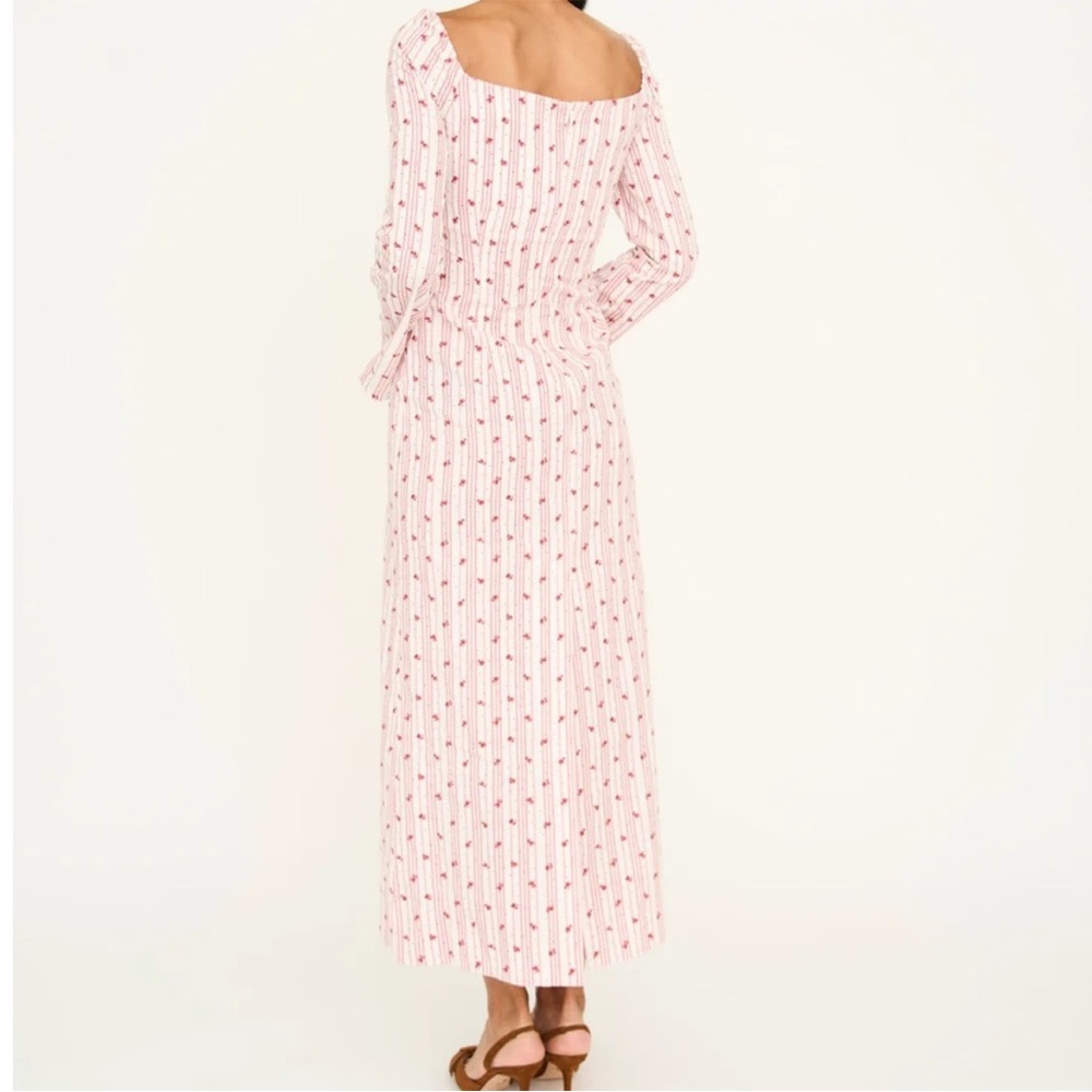 Byrdie Golf Social Wear Square-Neck Long Sleeve Pink Dress with removable cape - Picture 3 of 9